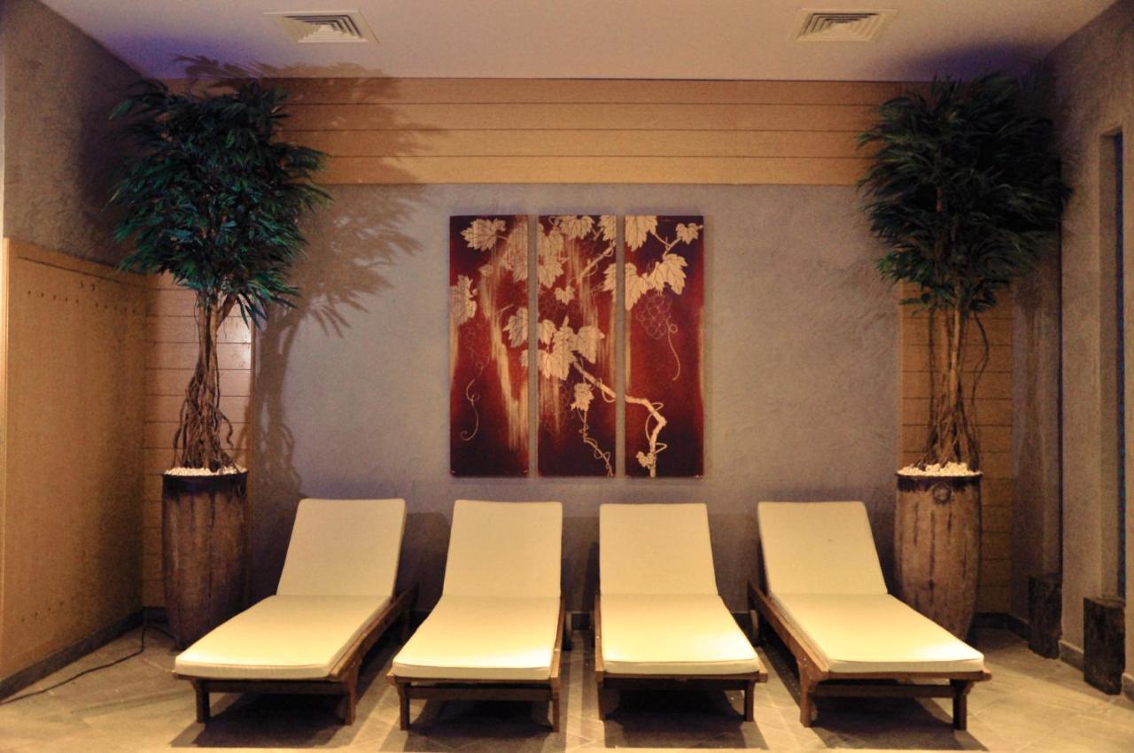 The Green Park Kartepe Exterior photo